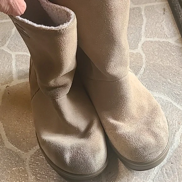 Sorel waterproof boots - Picture 8 of 13